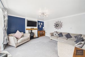 Photo 33- click for photo gallery